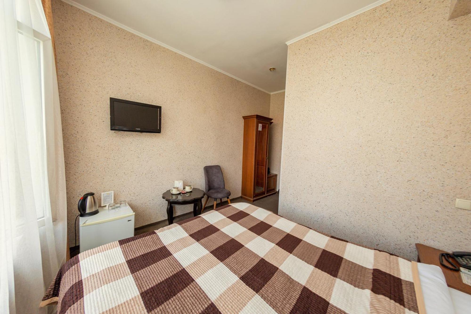 Ajour Hotell Alma-Ata Exteriör bild